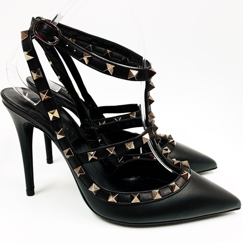 VALENTINO ROCKSTUD NOIR ANKLE STRAP PUMP 100 MM 37
